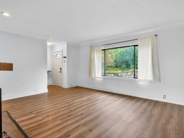 7259 Barnet Road, Burnaby, BC, Burnaby — Single Family Residence for sale