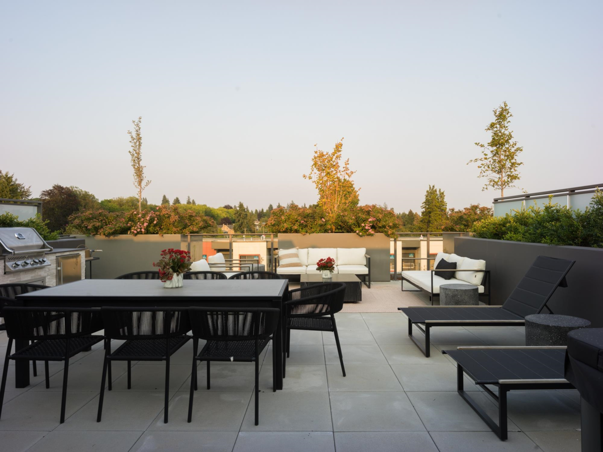 Family Room Photo of 404 3636 W 39th Avenue, Vancouver, BC