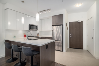 217 22 E Royal Avenue, New Westminster, BC, New Westminster — Apartment/Condo for sale