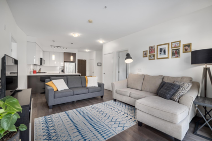 217 22 E Royal Avenue, New Westminster, BC, New Westminster — Apartment/Condo for sale
