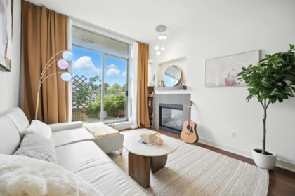 404 3595 W 18th Avenue, Vancouver, BC, Dunbar — 2 bed apartment/condo for sale