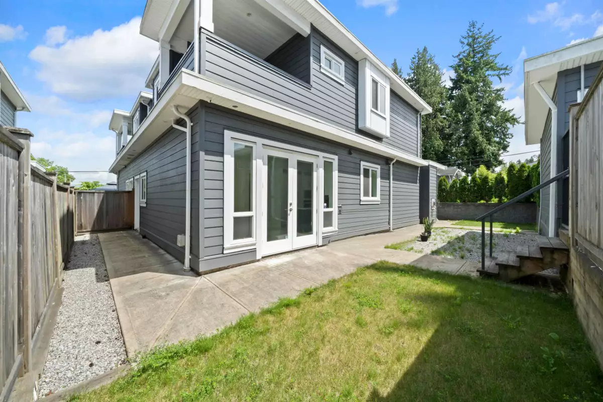 Garden / Landscaping Photo of 7697 Ulster Street, Burnaby, BC