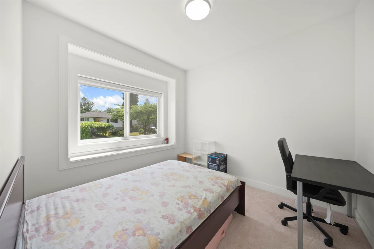 Mudroom Photo of 7697 Ulster Street, Burnaby, BC