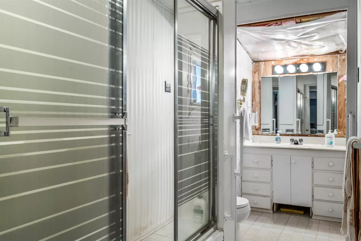 Powder Room Photo of 363 Pine Street, Cultus Lake, BC