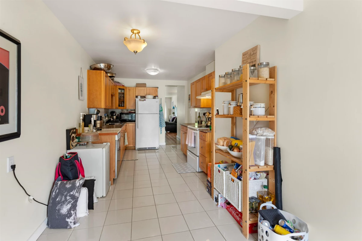 Backyard Photo of 3421 Edinburgh Street, Port Coquitlam, BC