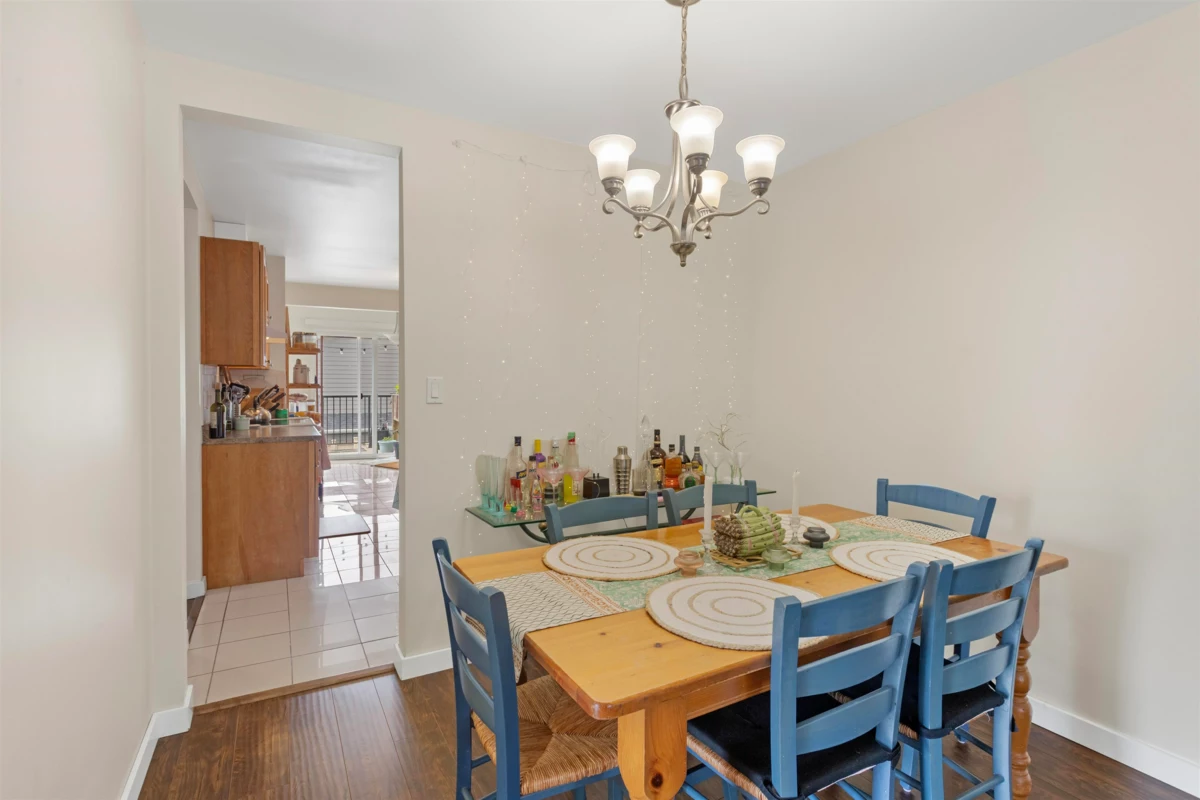 Front Yard Photo of 3421 Edinburgh Street, Port Coquitlam, BC