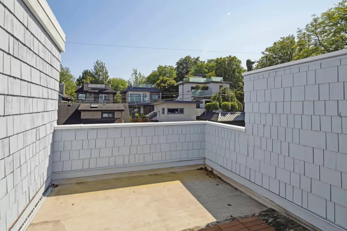 Kitchen Photo of 4190 W 11th Avenue, Vancouver, BC