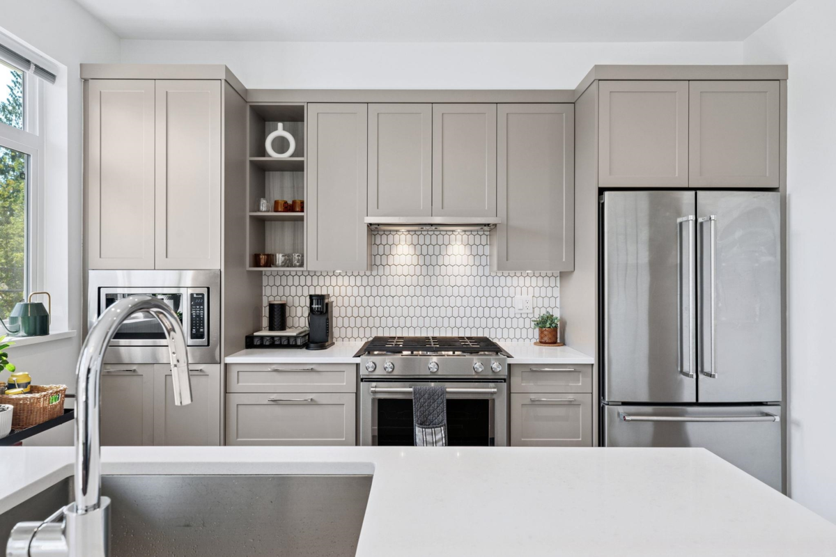 Walk-In Closet Photo of 155 1220 Rocklin Street, Coquitlam, BC