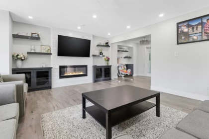 14332 Hyland Road, Surrey, BC, Surrey — Single Family Residence for sale
