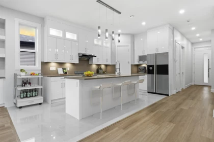 33941 Prentis Avenue, Mission, BC, Mission BC — 8 bed single family residence for sale