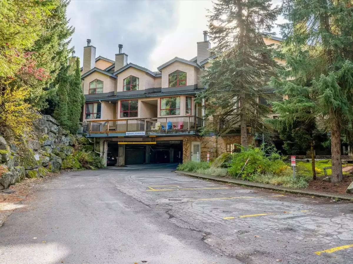 Bedroom 2 Photo of 9 2101 Whistler Road, Whistler, BC