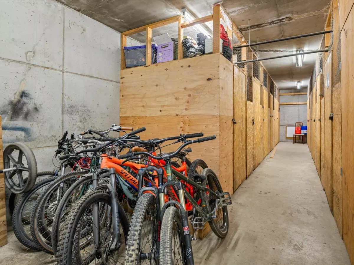 Bedroom 3 Photo of 9 2101 Whistler Road, Whistler, BC