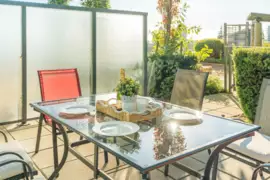 410 7388 Kingsway, Burnaby, BC