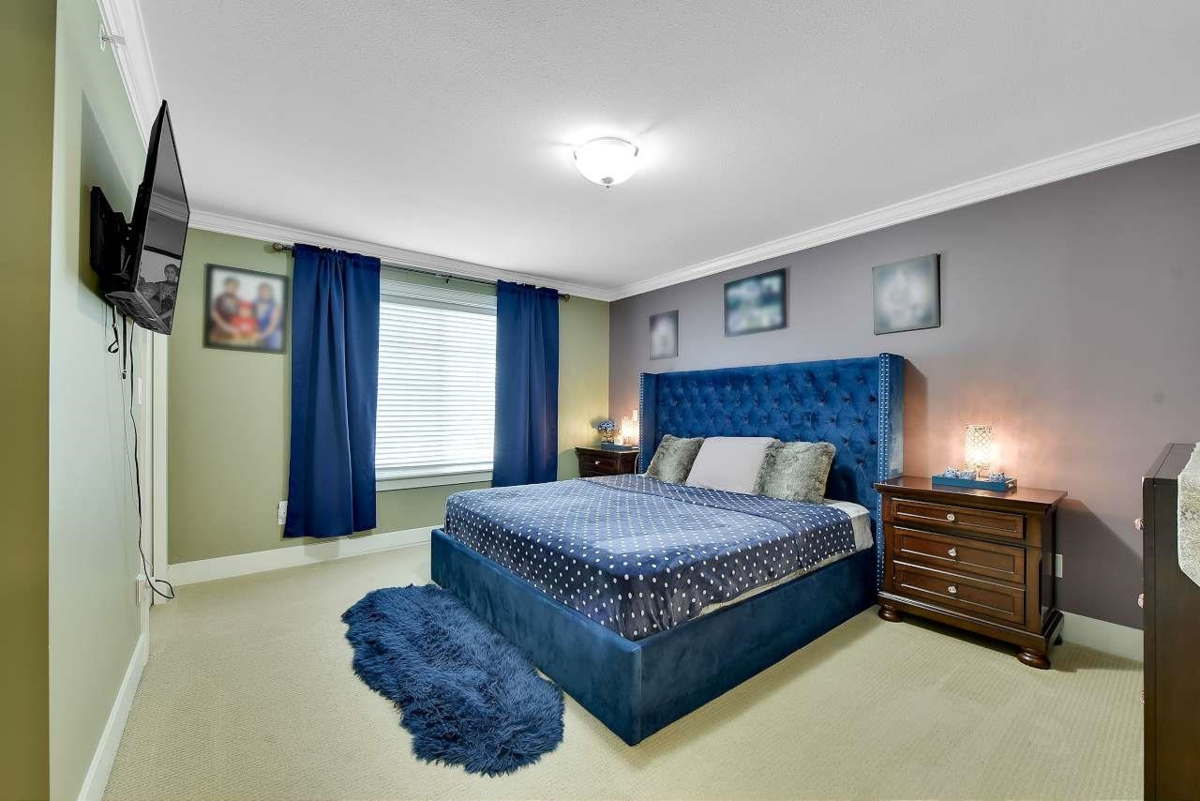 Garage Interior Photo of 21136 80a Avenue, Langley, BC