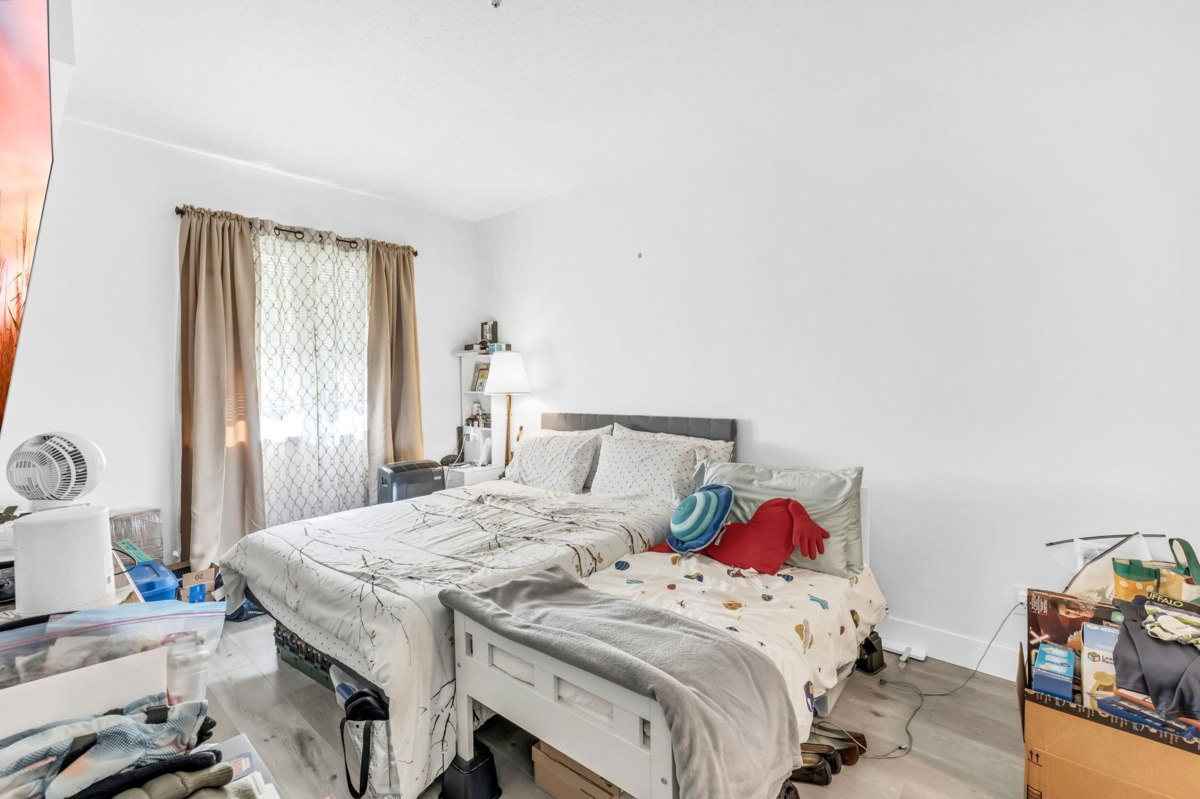 Bedroom 4 Photo of 110 10082 132 Street, Surrey, BC