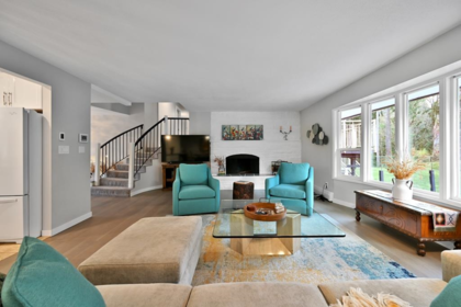 Kitchen Island Photo of 25908 124 Avenue, Maple Ridge, BC