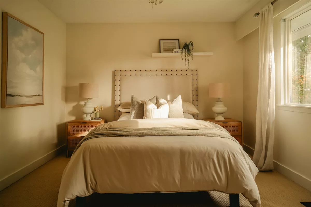 Powder Room Photo of 12469 23 Avenue, Surrey, BC