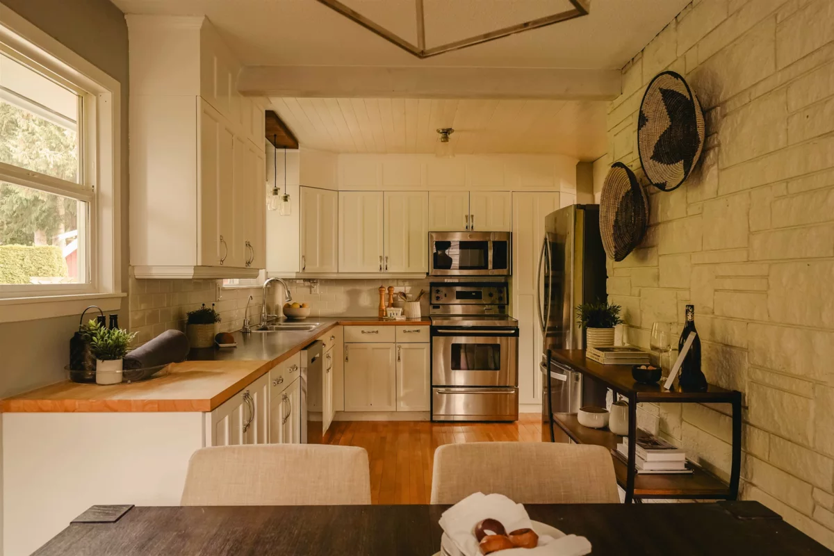 Primary Bedroom Photo of 12469 23 Avenue, Surrey, BC