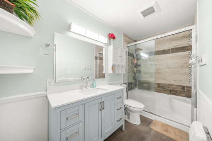 Primary Bedroom Photo of 2725 Sandon Drive, Abbotsford, BC