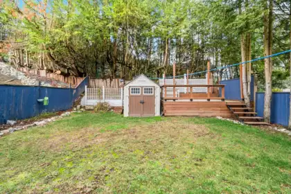 Staircase Photo of 2725 Sandon Drive, Abbotsford, BC