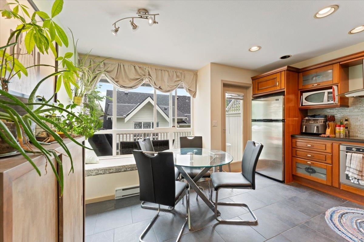 Bedroom 4 Photo of 6878 Village Green, Burnaby, BC