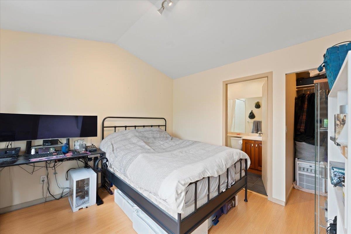 Loft / Bonus Room Photo of 6878 Village Green, Burnaby, BC