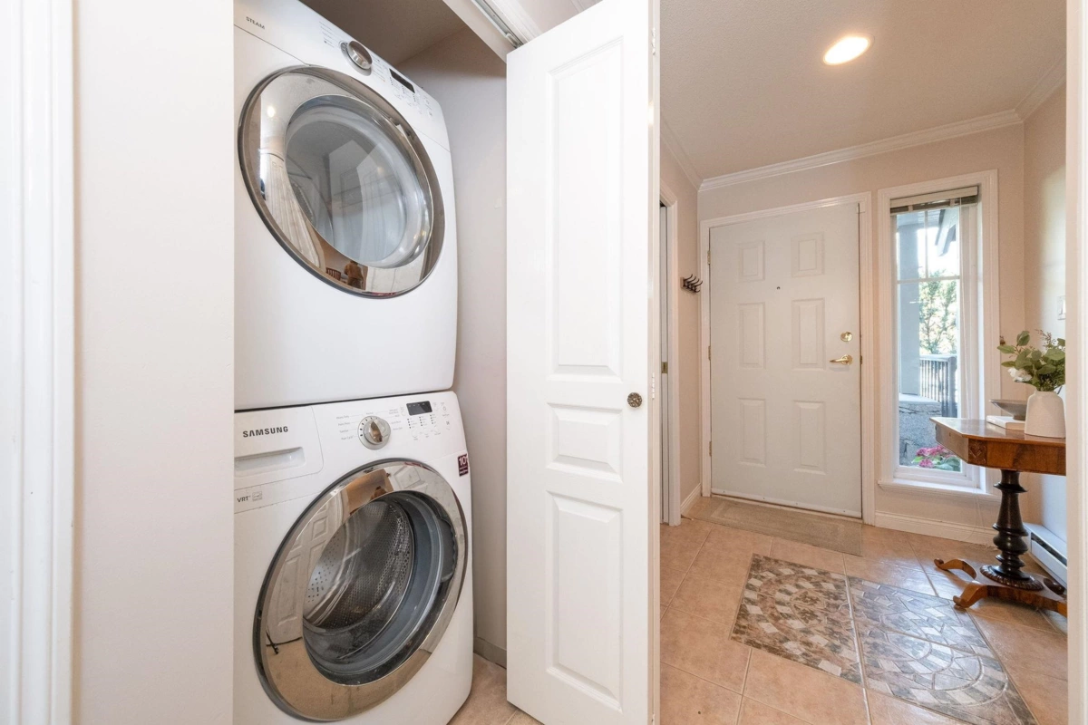 Garage Interior Photo of 651 St. Andrews Avenue, North Vancouver, BC