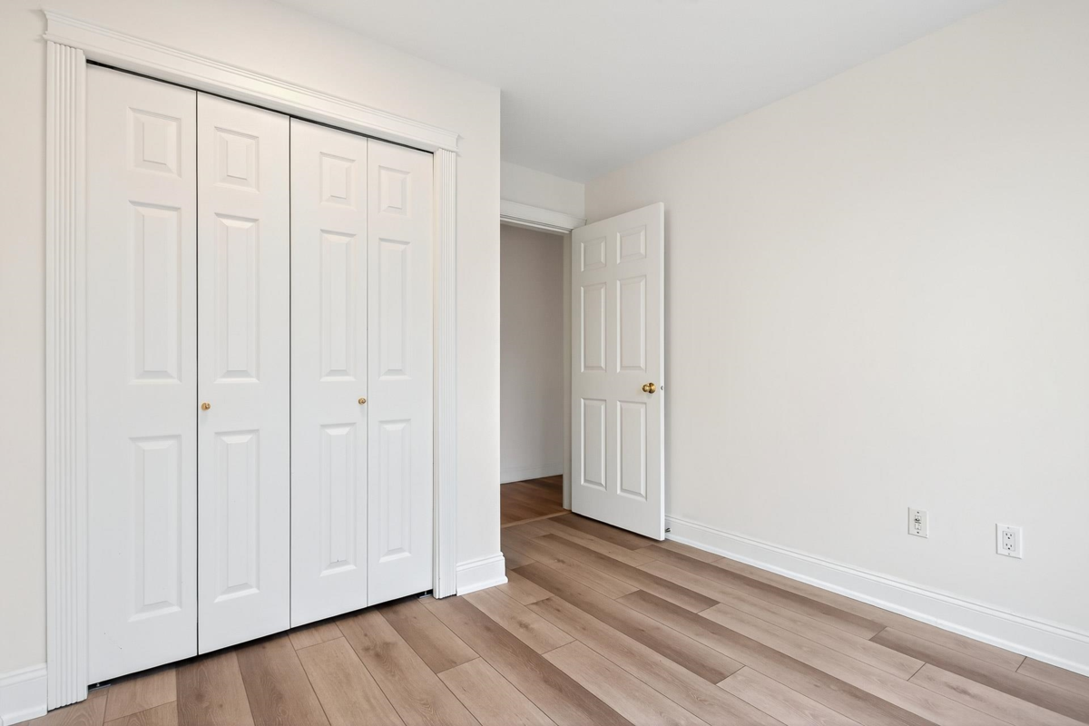 Backyard Photo of 213 220 Newport Drive, Port Moody, BC