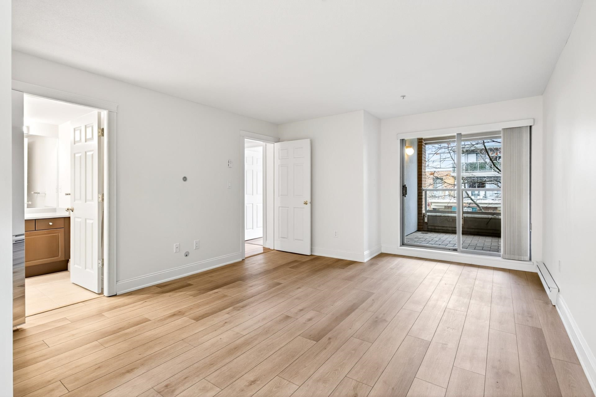 Basement Recreation Room Photo of 213 220 Newport Drive, Port Moody, BC