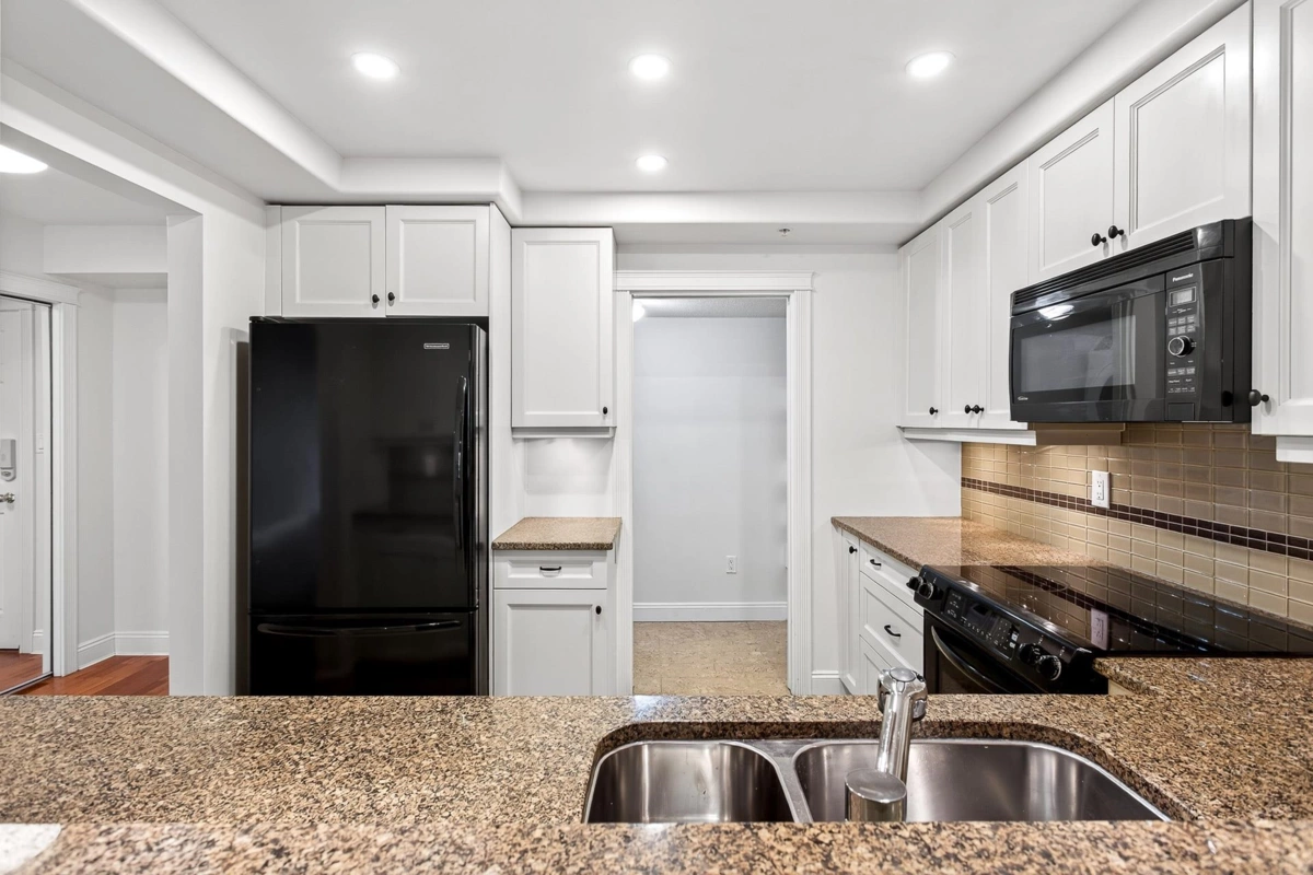 Bedroom 4 Photo of 213 220 Newport Drive, Port Moody, BC