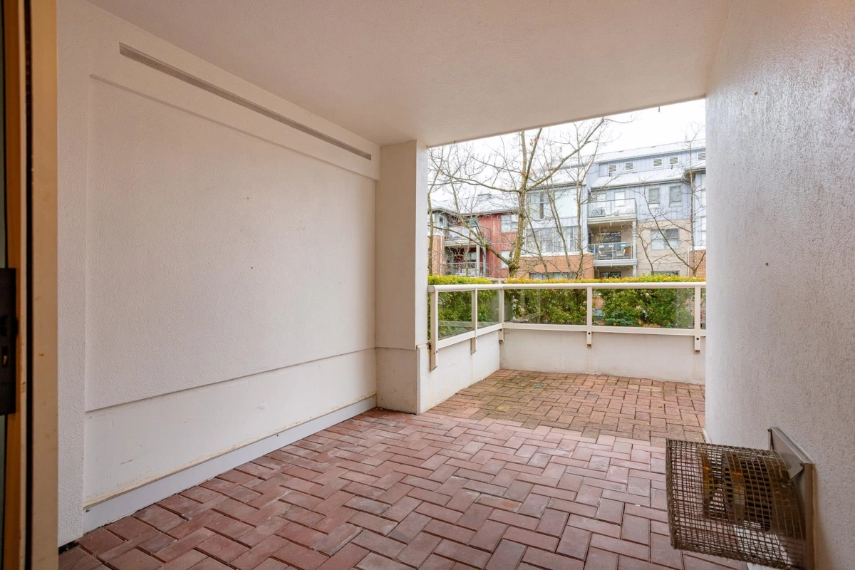 Garden / Landscaping Photo of 213 220 Newport Drive, Port Moody, BC