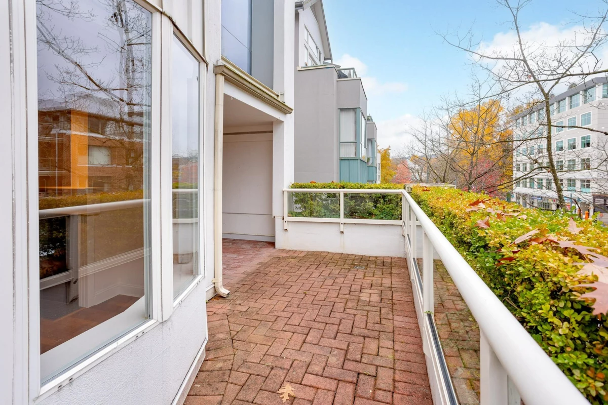 Outdoor Kitchen Photo of 213 220 Newport Drive, Port Moody, BC