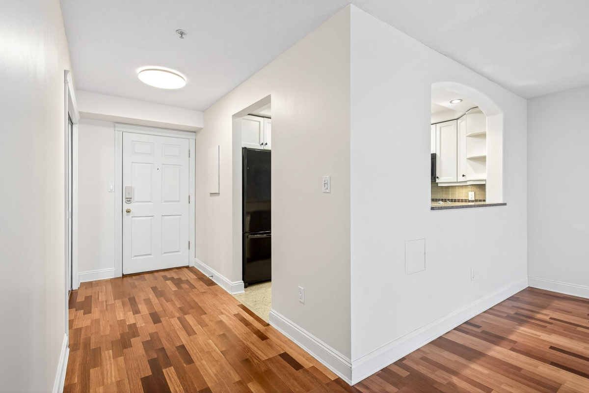 Walk-In Closet Photo of 213 220 Newport Drive, Port Moody, BC