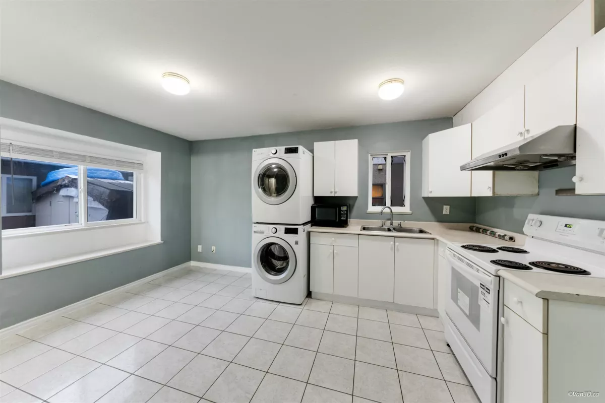 Basement Recreation Room Photo of 5093 Highgate Street, Vancouver, BC