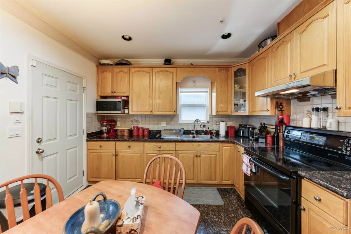 Bedroom 3 Photo of 5093 Highgate Street, Vancouver, BC