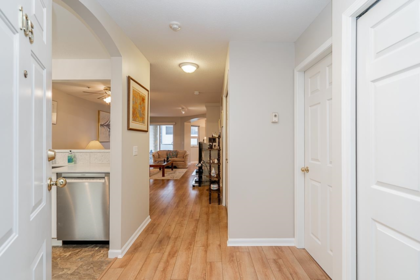 105 20125 55a Avenue, Langley, BC, Langley — Apartment/Condo for sale