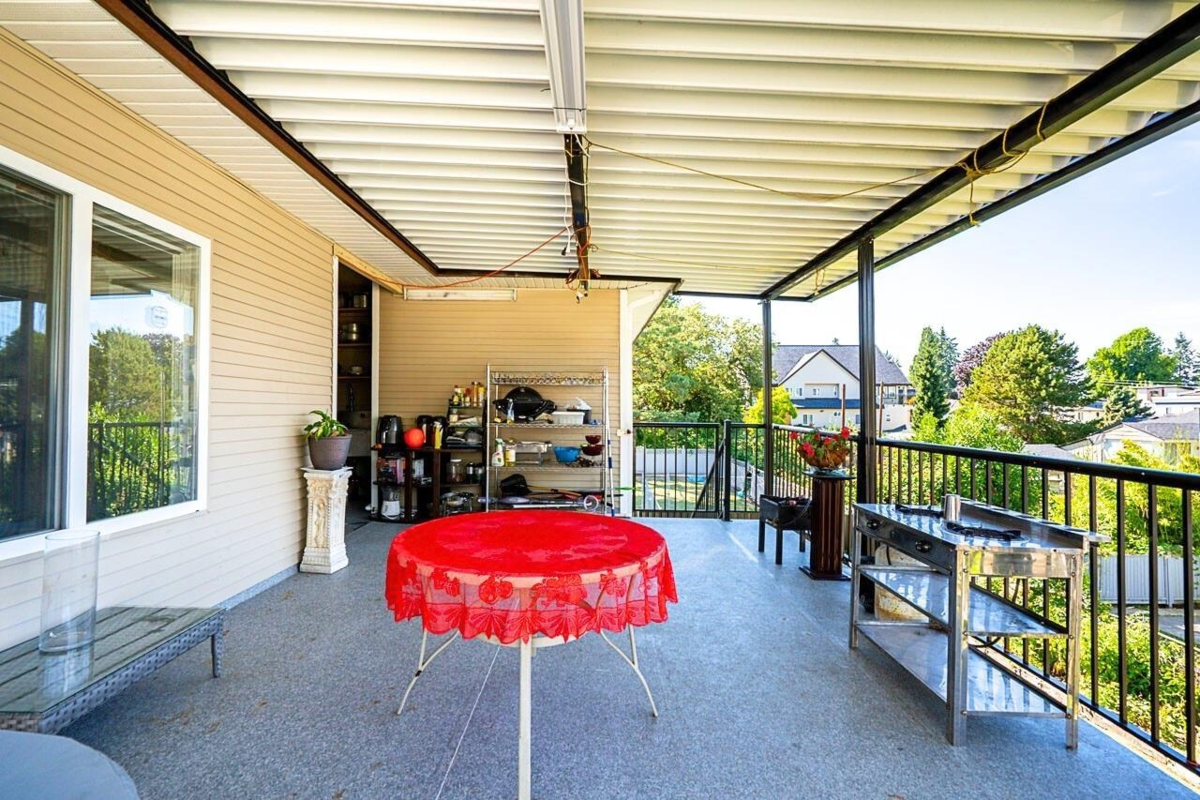 Garage Interior Photo of 12967 106a Avenue, Surrey, BC