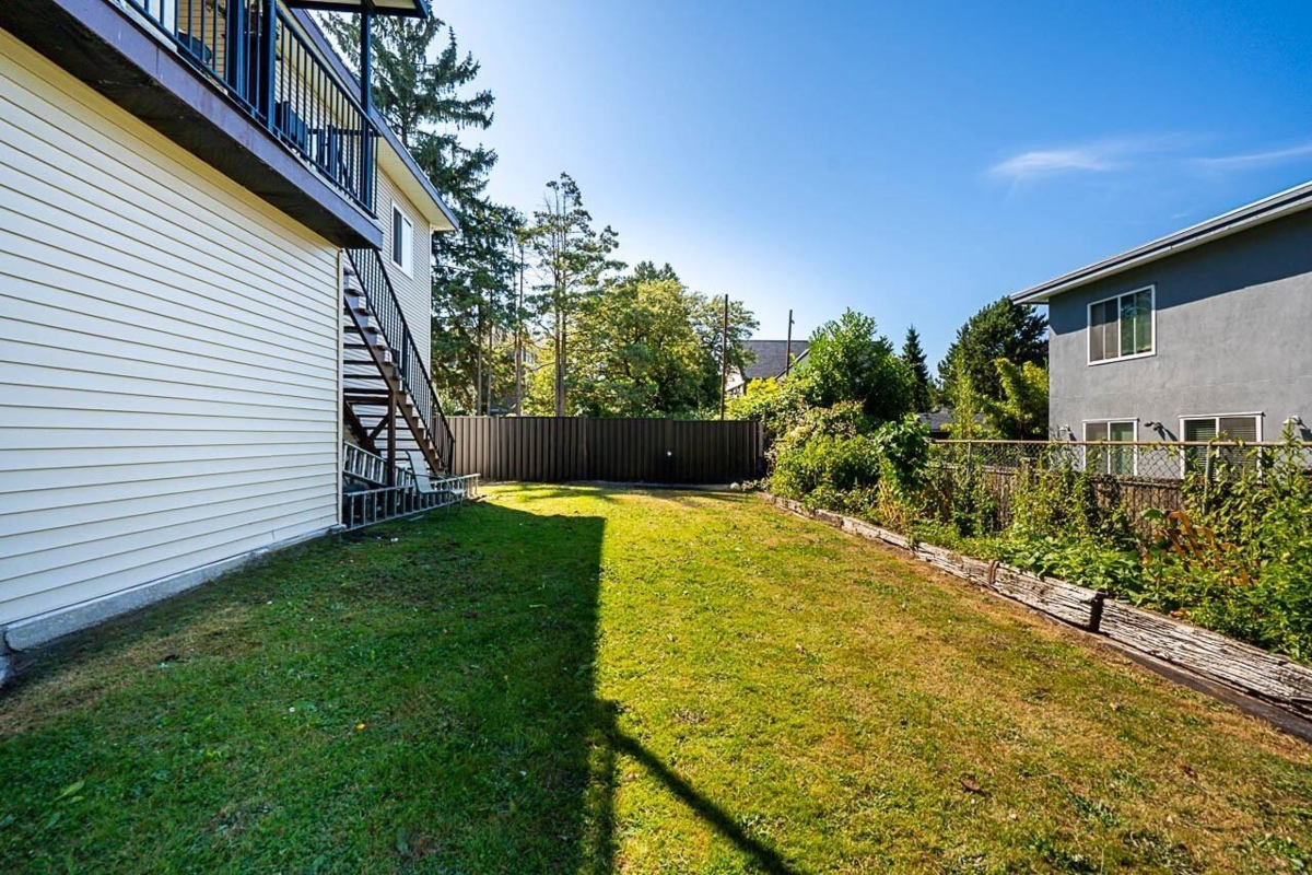 Outdoor Patio Photo of 12967 106a Avenue, Surrey, BC