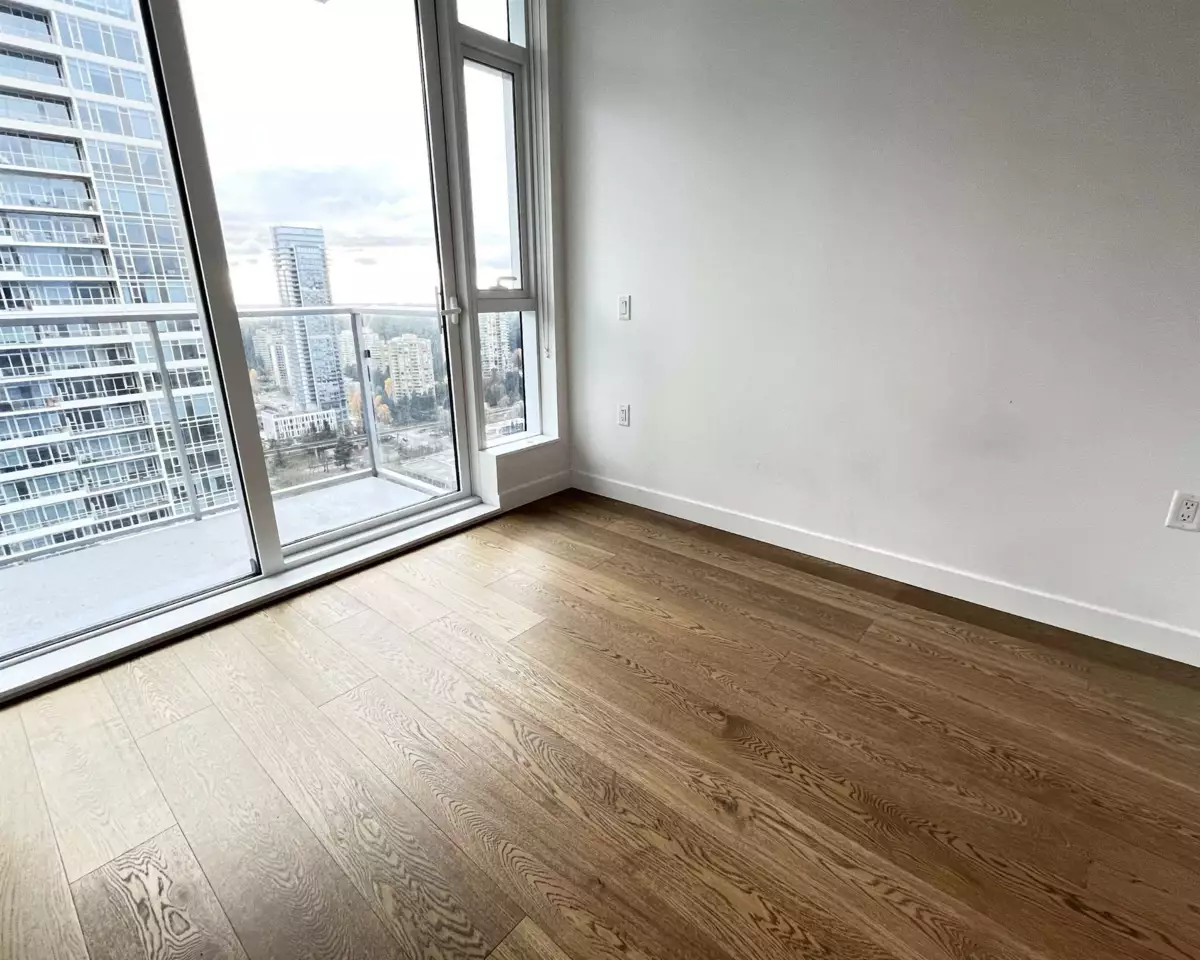 Dining Area Photo of 3003 6000 Mckay Avenue, Burnaby, BC