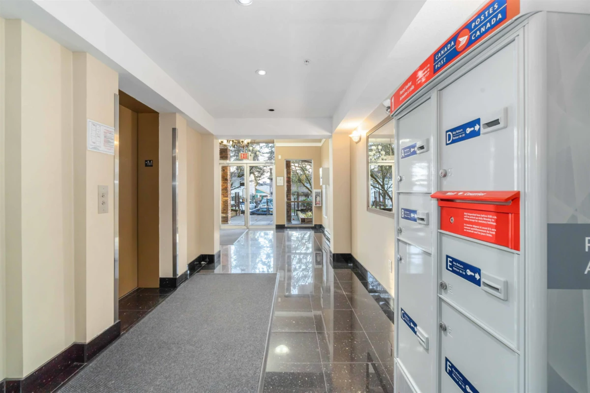 Family Room Photo of 209 1969 Westminster Avenue, Port Coquitlam, BC