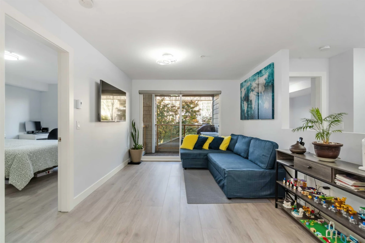 Kitchen Photo of 209 1969 Westminster Avenue, Port Coquitlam, BC