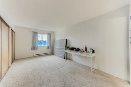 Breakfast Nook Photo of 203 7162 133a Street, Surrey, BC