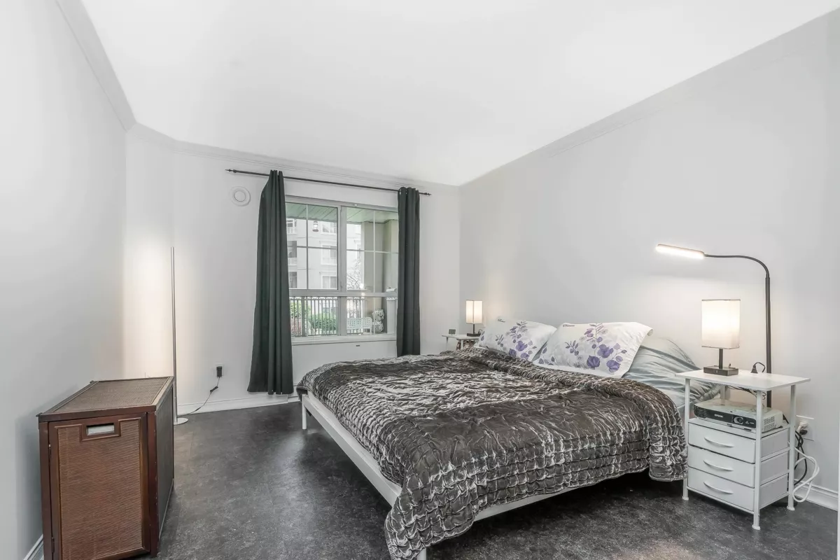 Family Room Photo of 206 2975 Princess Crescent, Coquitlam, BC