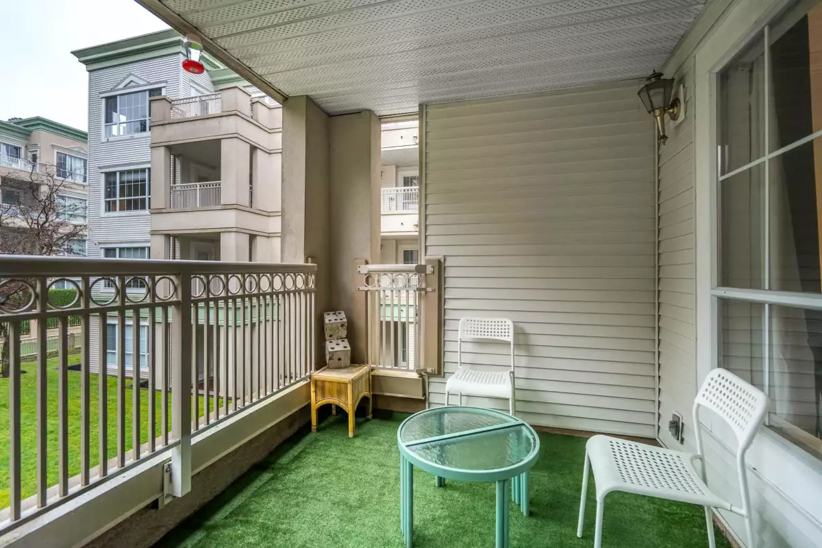 Front Yard Photo of 206 2975 Princess Crescent, Coquitlam, BC