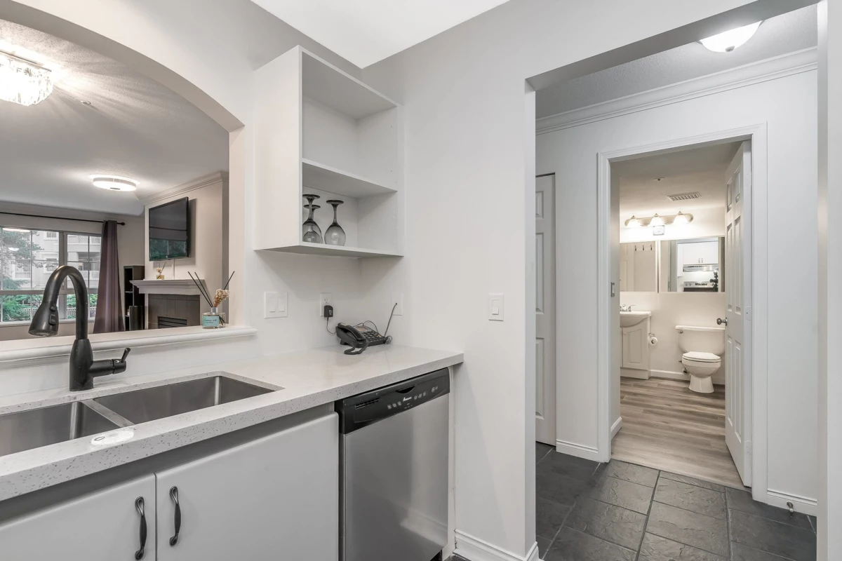 Guest Bathroom Photo of 206 2975 Princess Crescent, Coquitlam, BC