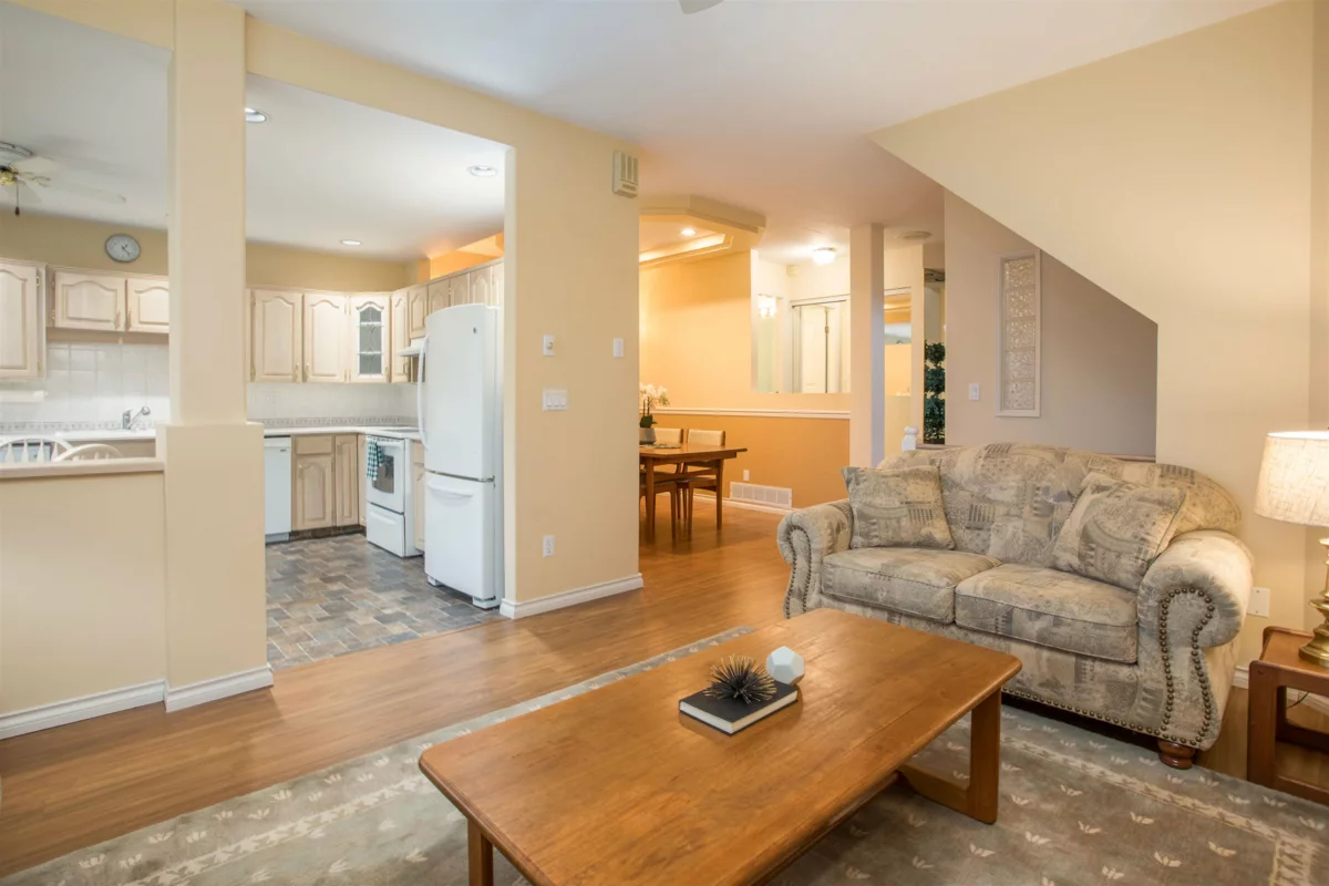 Family Room Photo of 21 22488 116 Avenue, Maple Ridge, BC