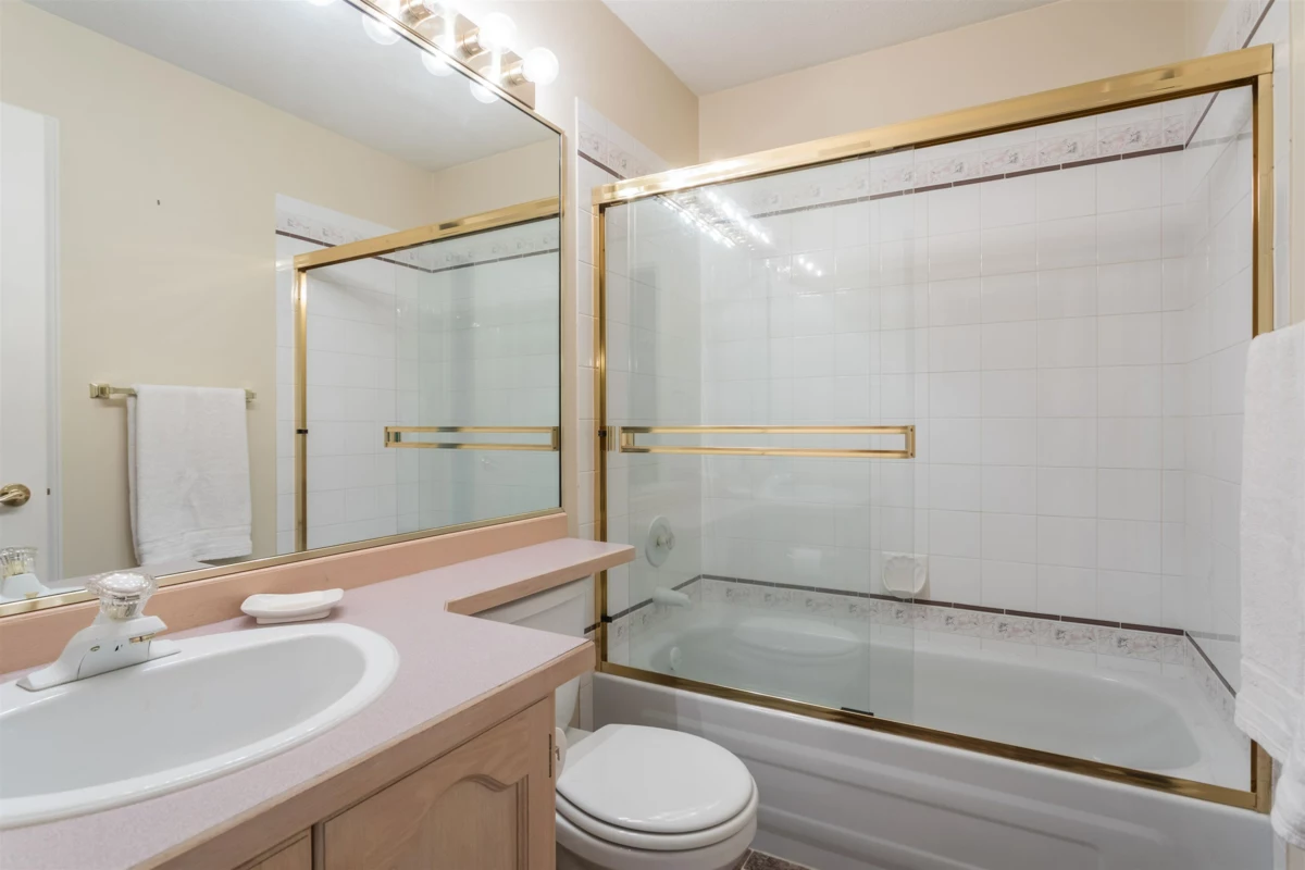 Garage Interior Photo of 21 22488 116 Avenue, Maple Ridge, BC