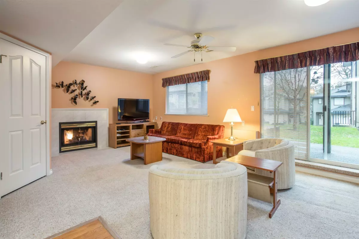 Hot Tub / Spa Photo of 21 22488 116 Avenue, Maple Ridge, BC