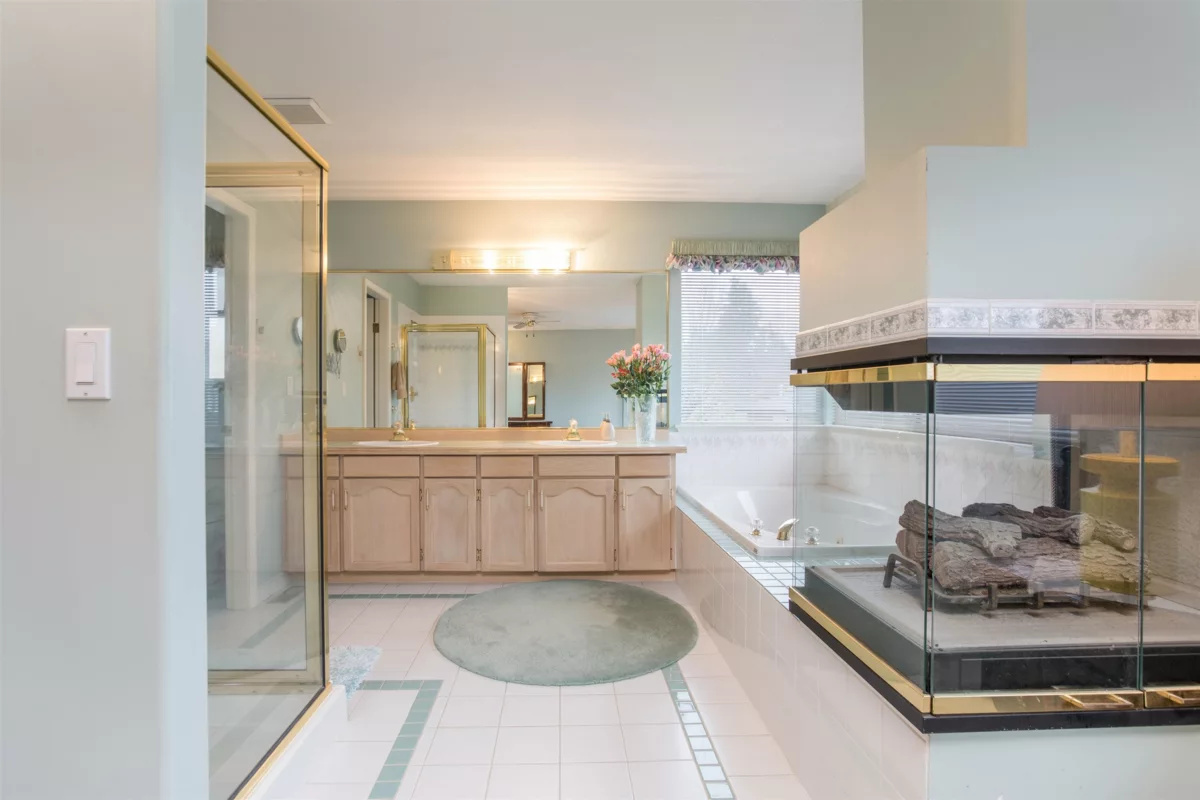 Laundry Room Photo of 21 22488 116 Avenue, Maple Ridge, BC