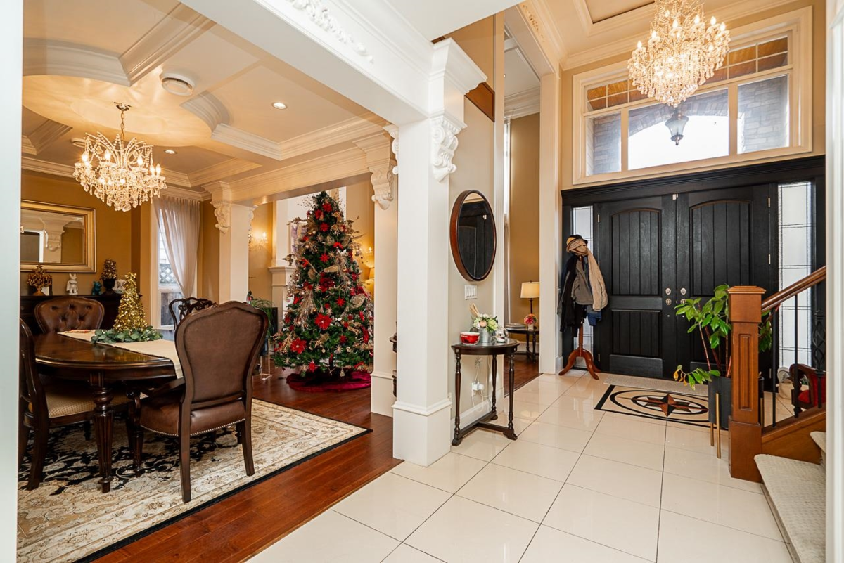 Breakfast Nook Photo of 8800 Moore Road, Richmond, BC